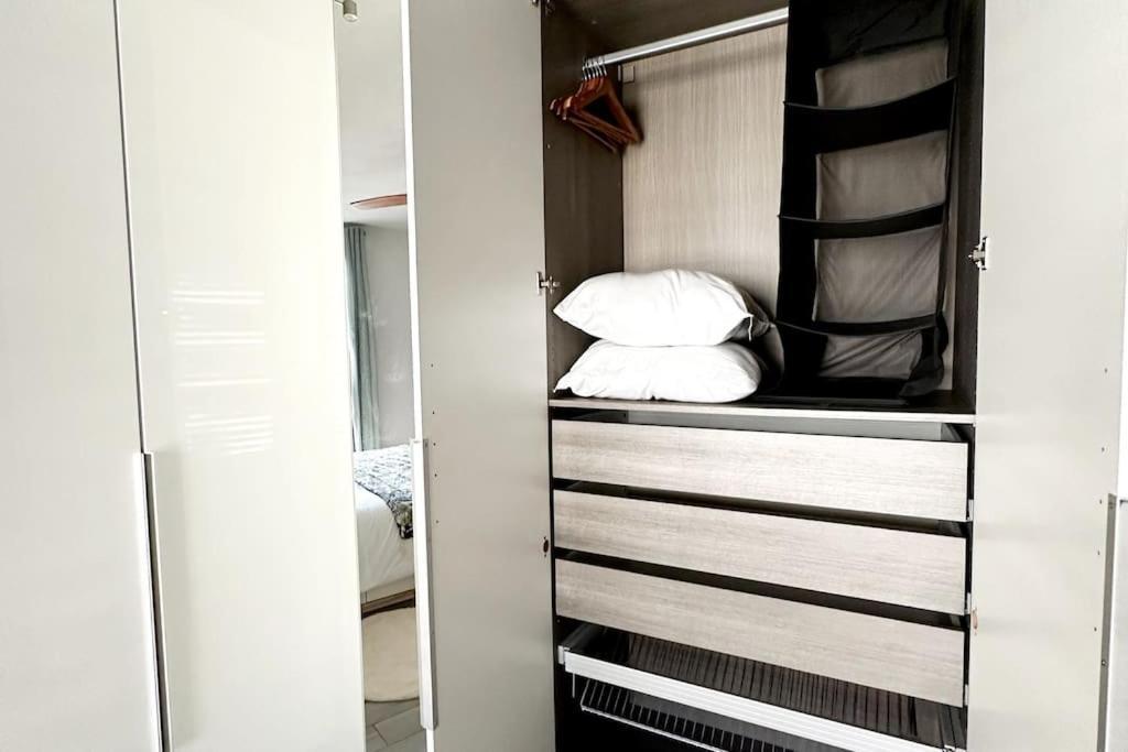 Bel Appart Design 2Ch, Mairie, Pkg, Wifi, Terrasse, Port Marianne Montpellier Buitenkant foto